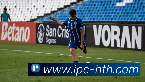 斯基拉：加拉塔萨雷正与多特就签下本塞拜尼进行谈判